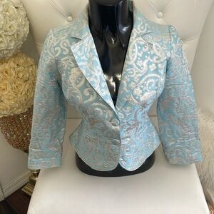 Antique women’s light blue blazer